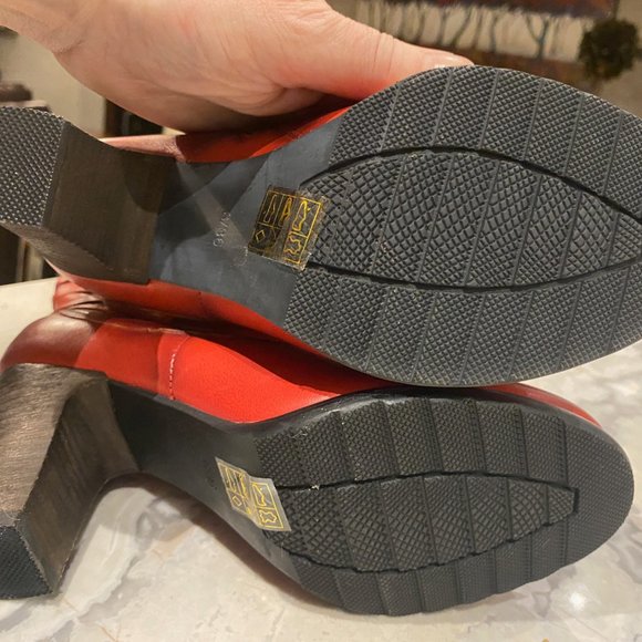 Red Leather Boots - new without tags - Picture 5 of 13